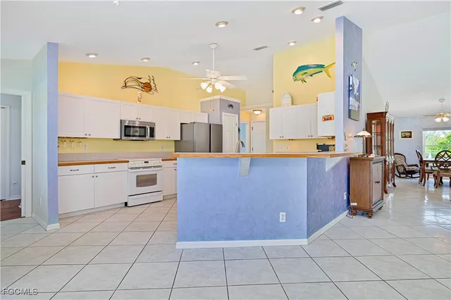 $465,000 | 14374 Tamarac Drive, Bokeelia, FL 33922