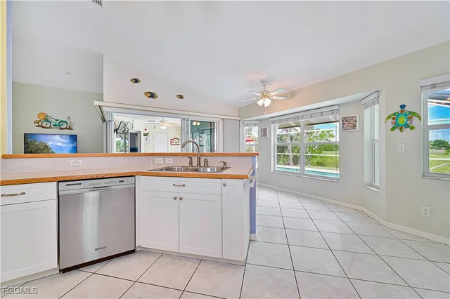 $465,000 | 14374 Tamarac Drive, Bokeelia, FL 33922