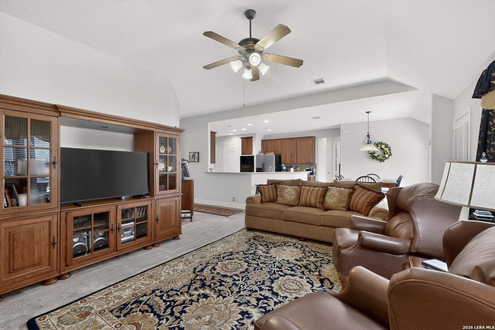 13135 Spring Run Helotes, TX 78023 - Photo 12 of 38