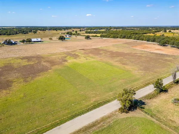 $135,000 | 1100 Clover Drive, Poolville, TX 76487