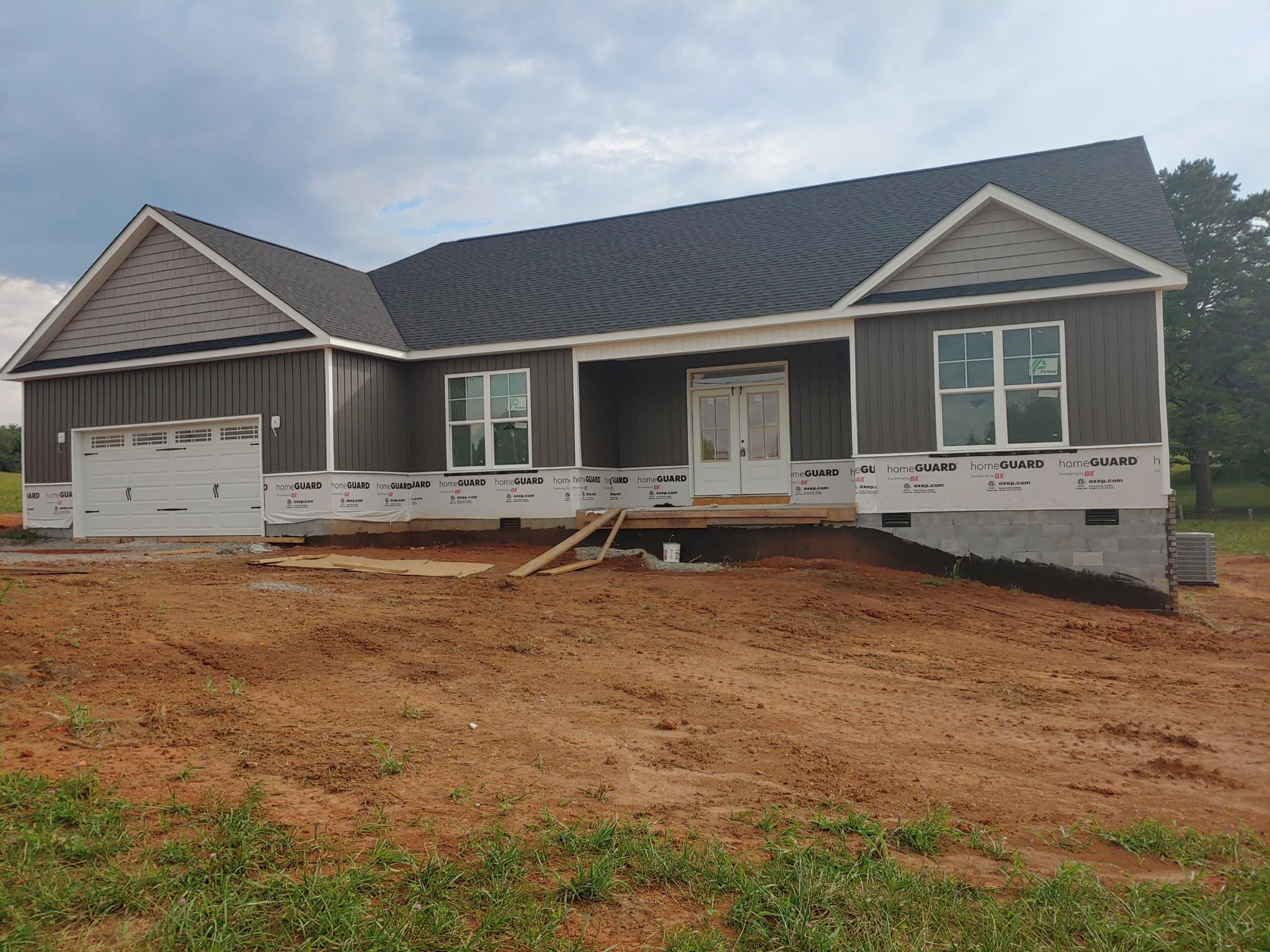 241 South Springview Road Maryville, TN 37801 - Photo 3 of 6 a front view of a house with yard