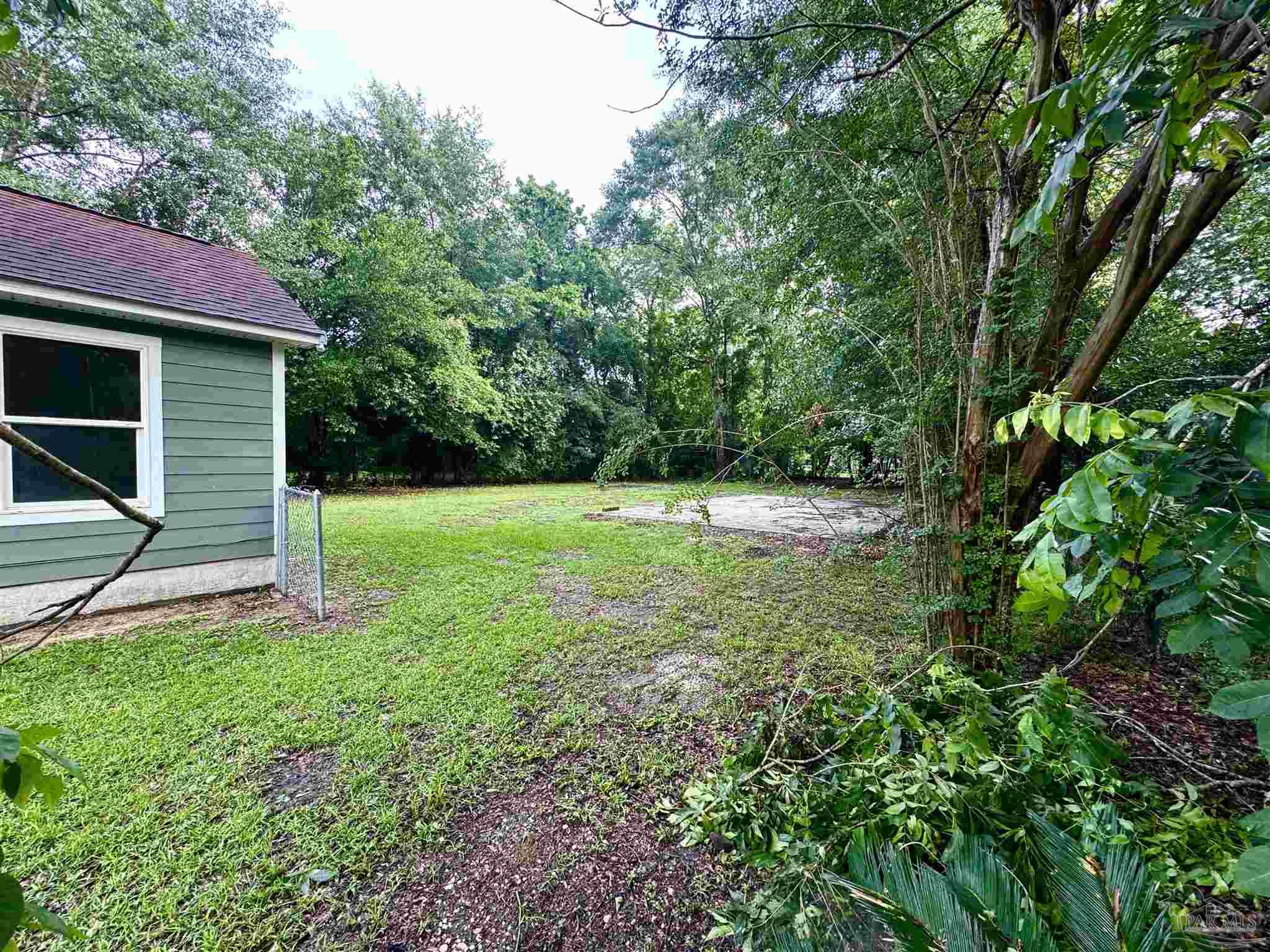 424 Front Street Century, FL 32535 - Photo 43 of 48