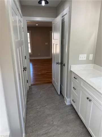 $199,000 | 208 Meadow Run Lane, Lexington, NC 27292