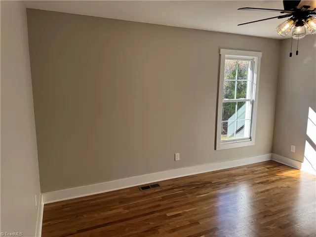 $199,000 | 208 Meadow Run Lane, Lexington, NC 27292