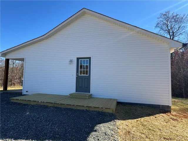 $199,000 | 208 Meadow Run Lane, Lexington, NC 27292