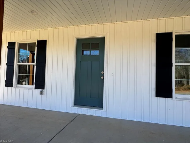 $199,000 | 208 Meadow Run Lane, Lexington, NC 27292