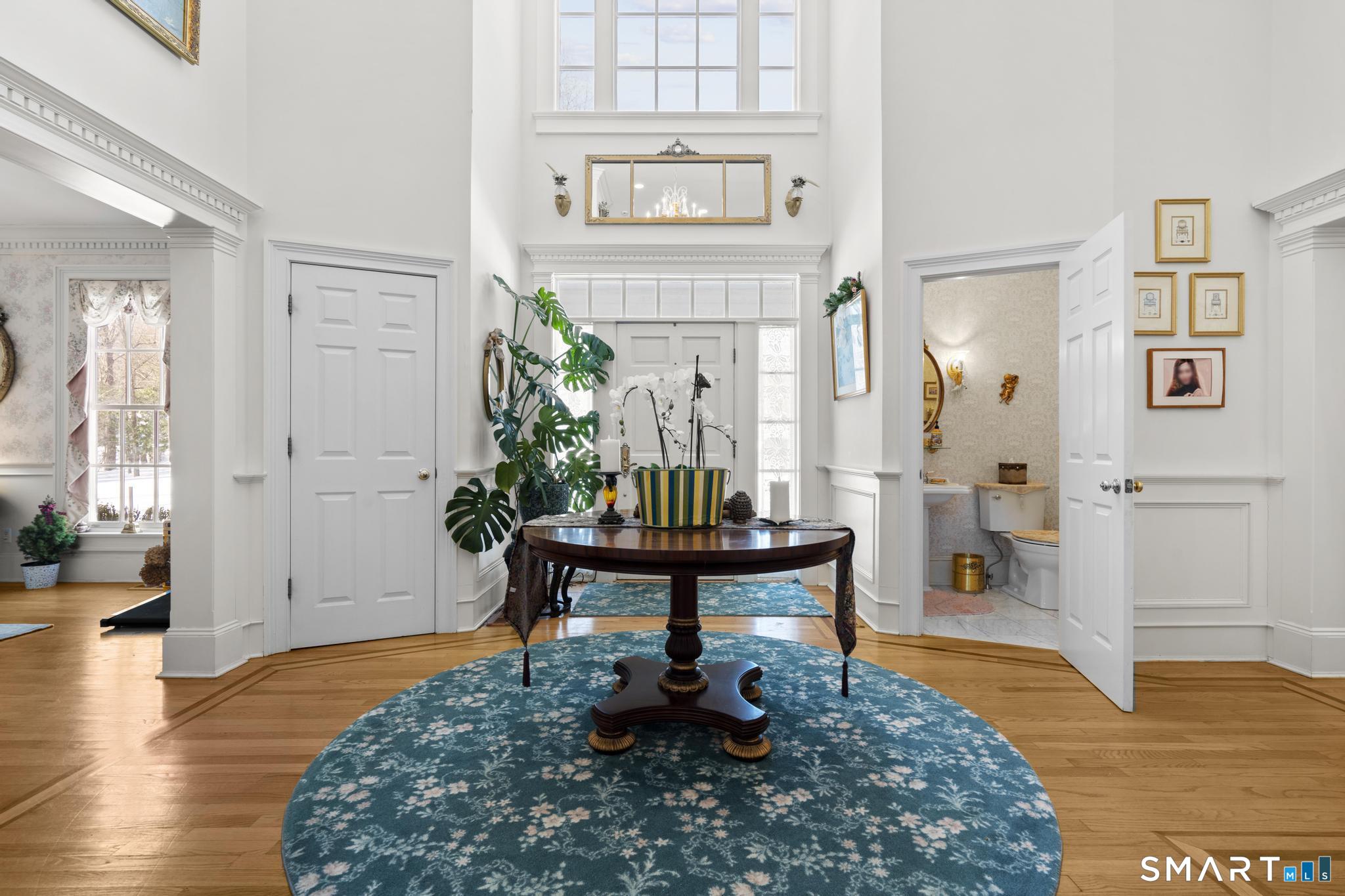 9 Perkins Road Woodbridge, CT 06525 - Photo 5 of 38