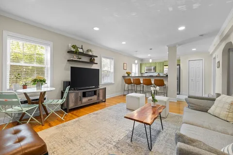 $589,000 | 27-29 Commonwealth Avenue, Unit 9, Newton, MA 02467