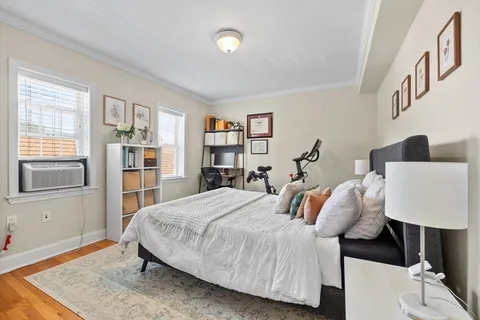 $589,000 | 27-29 Commonwealth Avenue, Unit 9, Newton, MA 02467