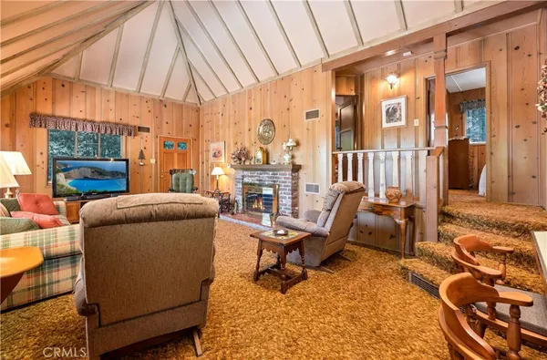 $379,000 | 29059 Hook Creek Road, Cedar Glen, CA 92321