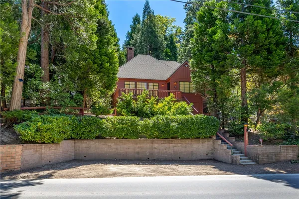 $379,000 | 29059 Hook Creek Road, Cedar Glen, CA 92321