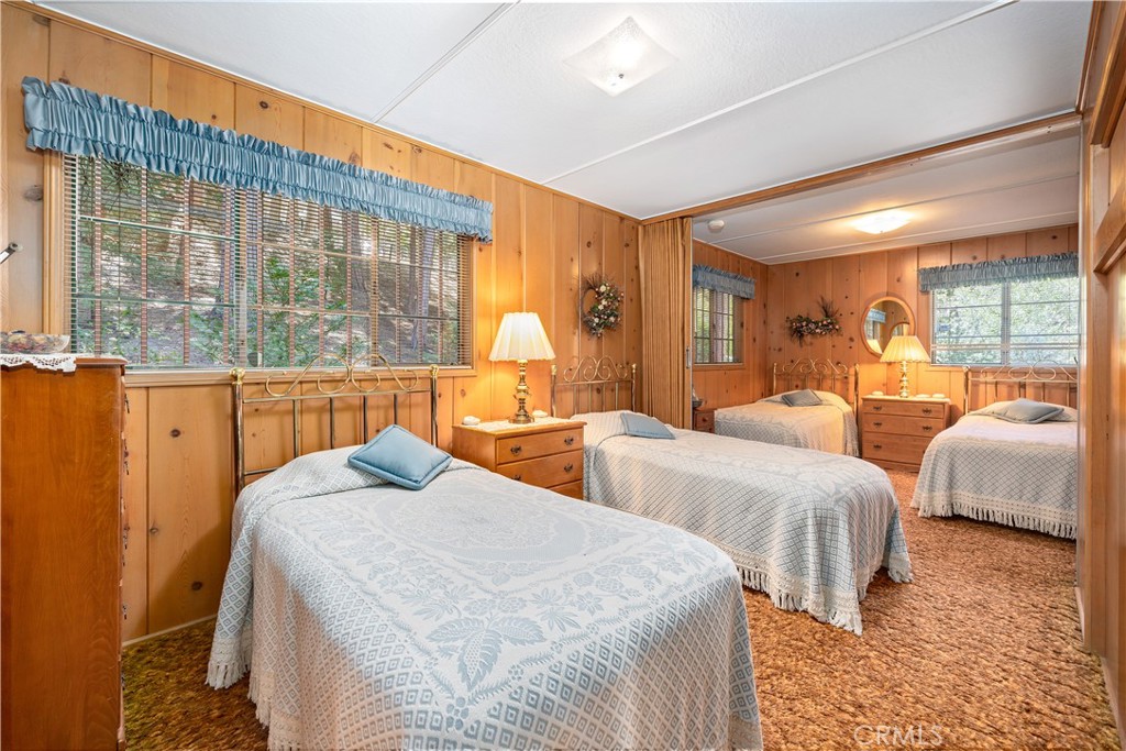 29059 Hook Creek Road Cedar Glen, CA 92321 - Photo 26 of 39