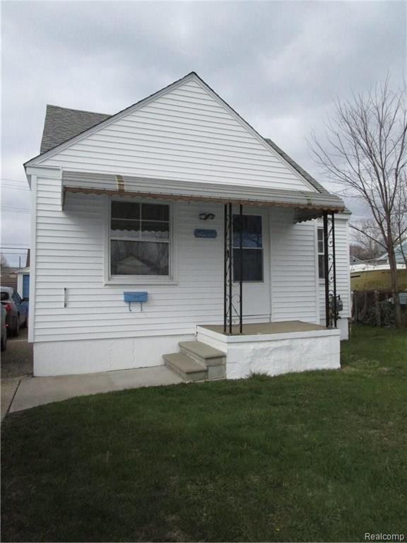 8265 Stephens Center Line, MI 48015 - Photo 1 of 10 Gallery Image 1