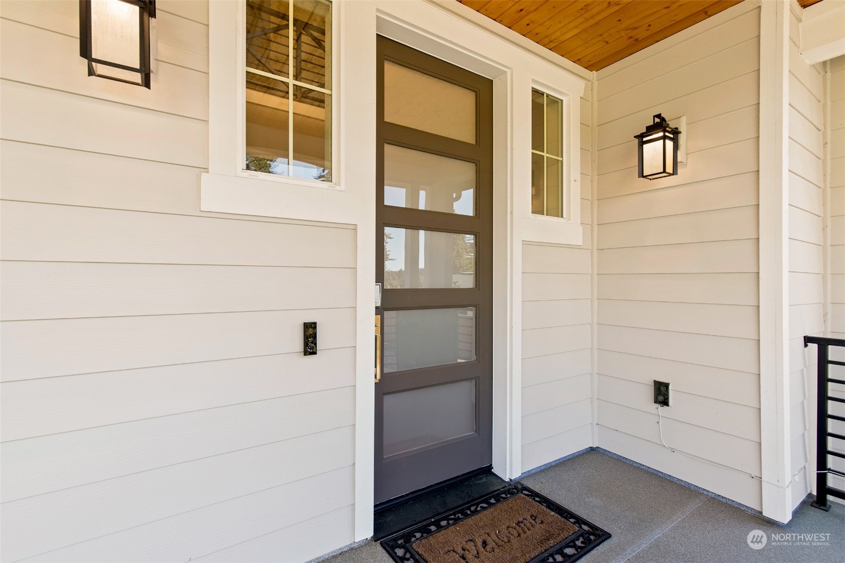 23319 15th Avenue Southeast Bothell, WA 98021 - Photo 3 of 40