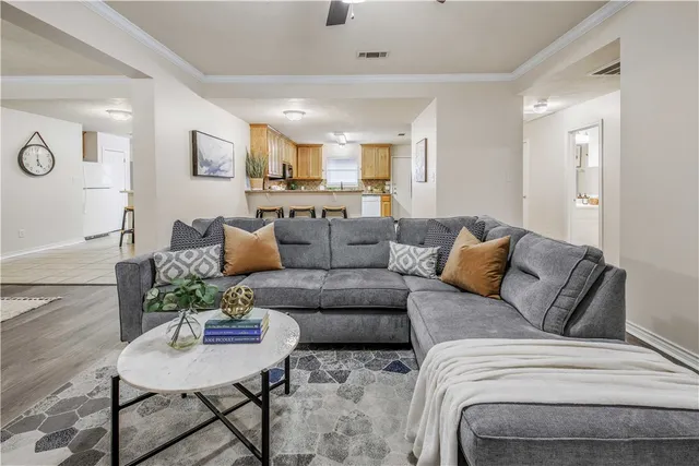 $455,000 | 901 Crepe Myrtle Street, College Station, TX 77845