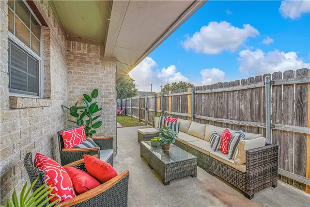 $455,000 | 901 Crepe Myrtle Street, College Station, TX 77845