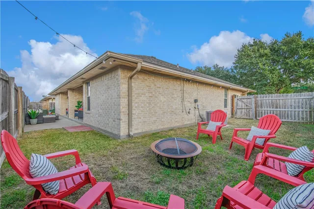 $455,000 | 901 Crepe Myrtle Street, College Station, TX 77845