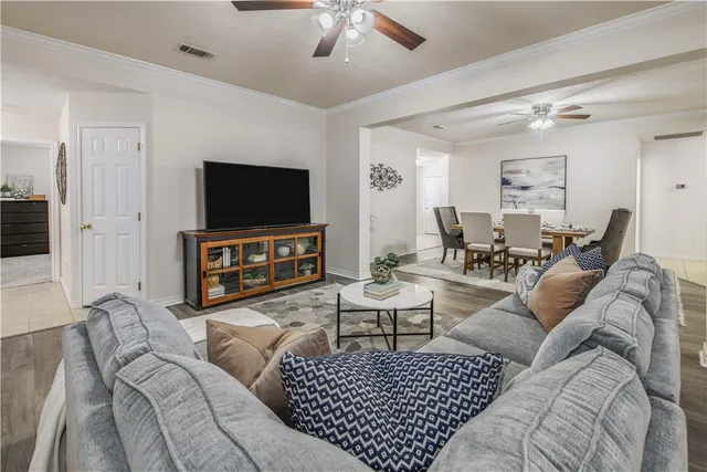 $455,000 | 901 Crepe Myrtle Street, College Station, TX 77845