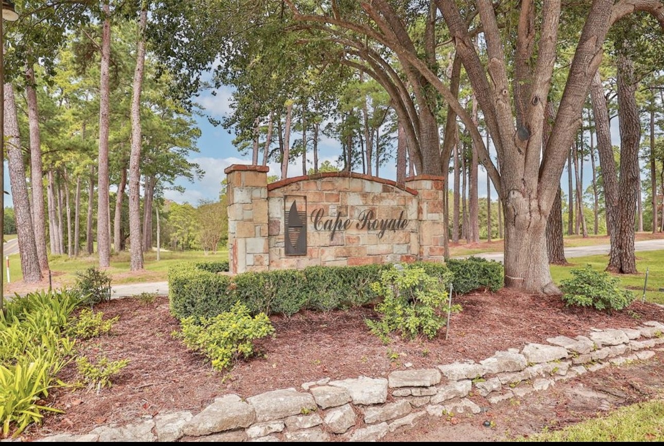 31 Green Tree Drive Coldspring, TX 77331 - Photo 1 of 7 a view of a garden with large trees