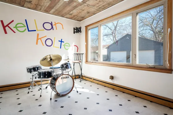 $299,000 | 1656 Oakwood Avenue, Beloit, WI 53511