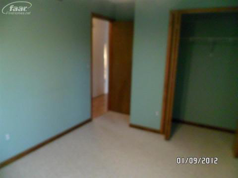 5898 Bentley Lake Road Howell, MI 48843 - Photo 14 of 14 20181577-13.JPG