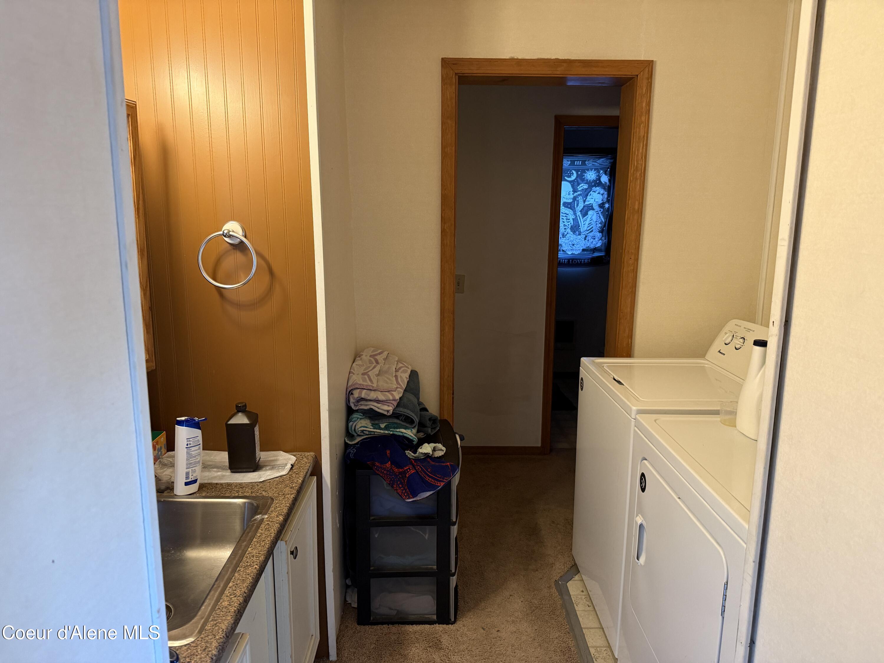 903 North Kimberly Lane Post Falls, ID 83854 - Photo 8 of 15 Laundry Room