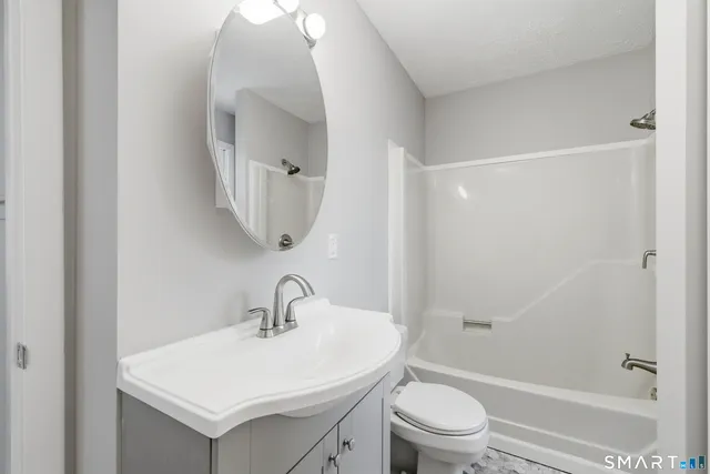 $249,900 | 54 Rope Ferry Road, Unit C42, Waterford, CT 06385