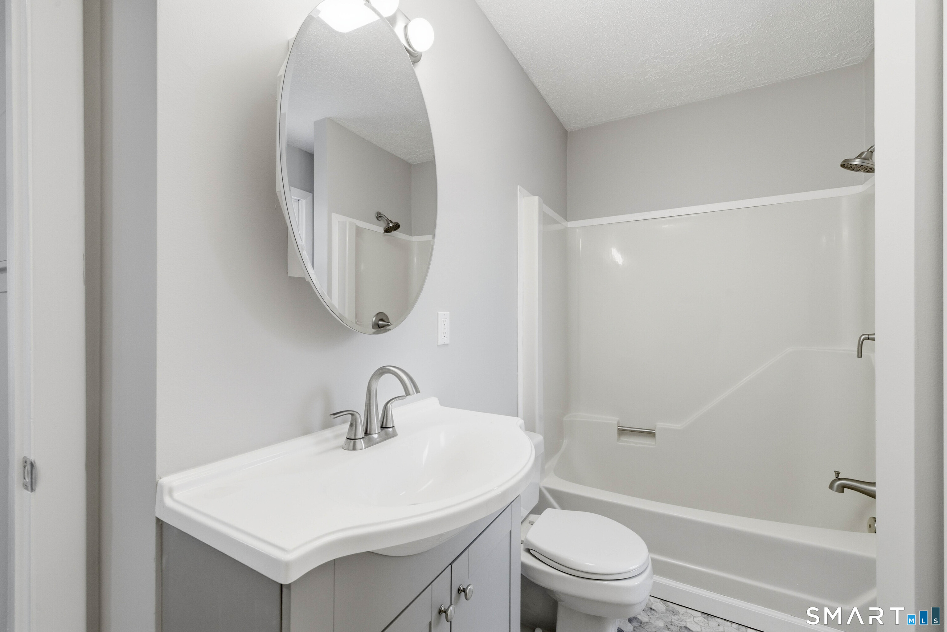 54 Rope Ferry Road, Unit C42 Waterford, CT 06385 - Photo 26 of 40