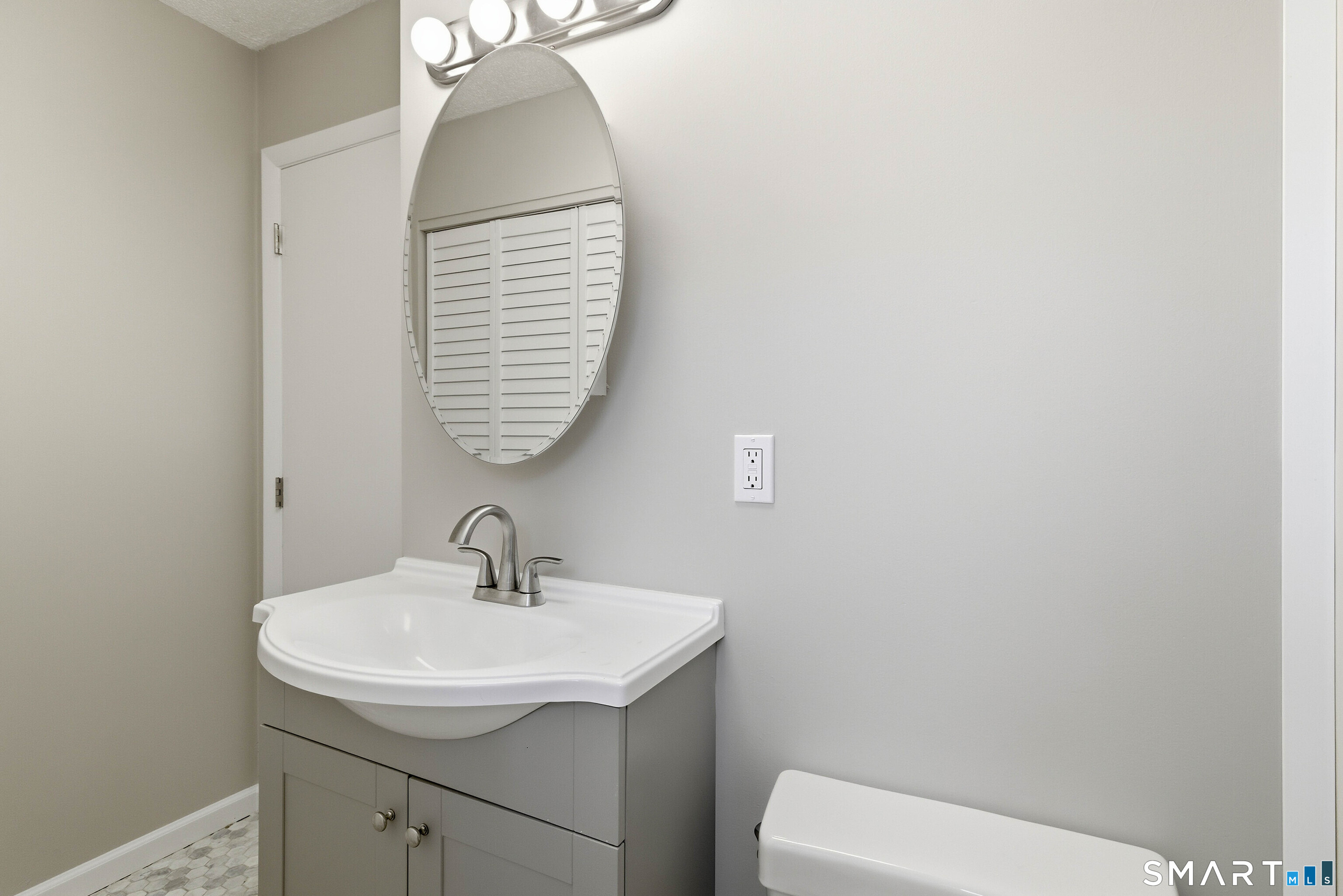 54 Rope Ferry Road, Unit C42 Waterford, CT 06385 - Photo 27 of 40