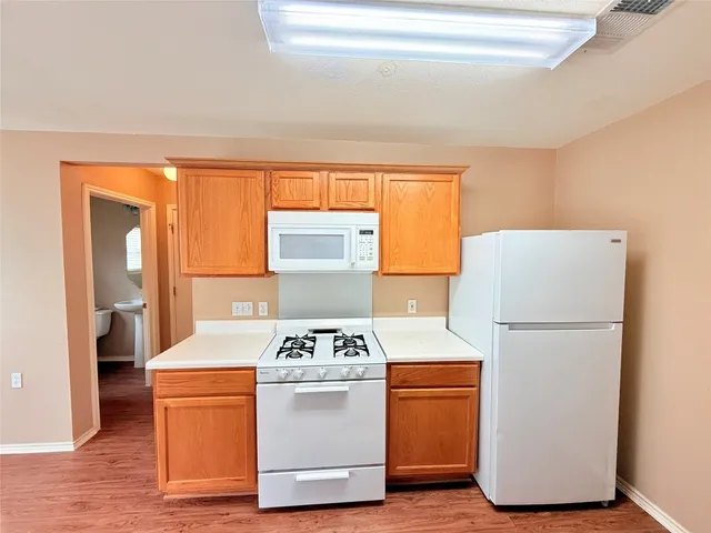 a view of utility room