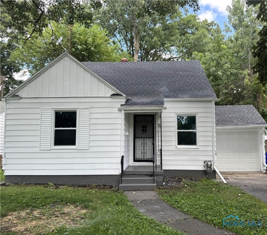 2126 Marlow Road Toledo, OH 43613 - Photo 2 of 20 Gallery Image 2