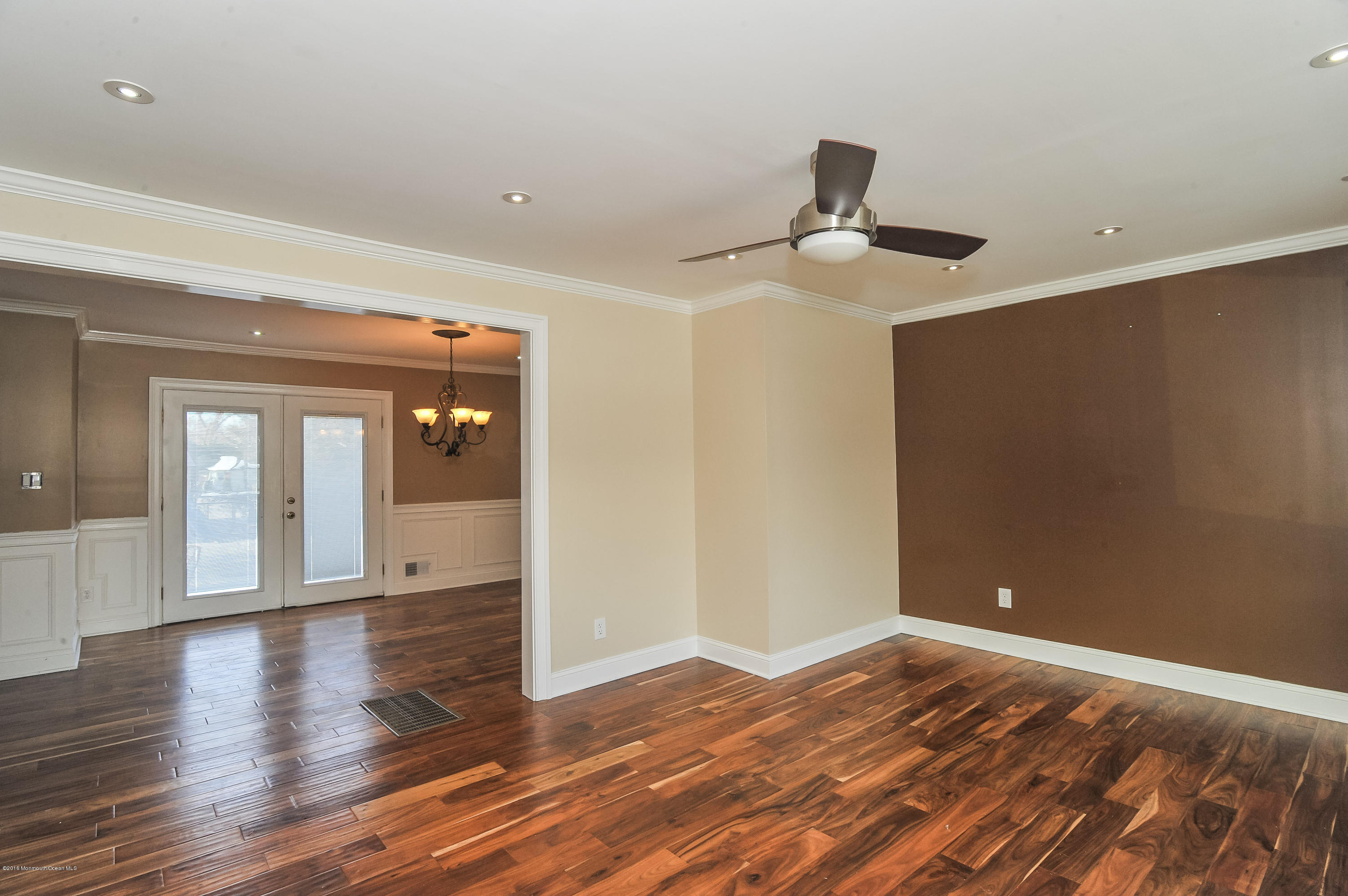 125 Newbury Road Howell, NJ 07731 - Photo 6 of 22 DSC_1094-6