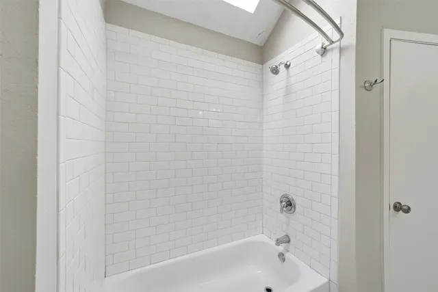 $2,100 | 926 Comstock Springs Drive, Katy, TX 77450