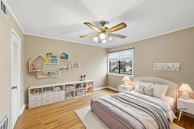 $2,100 | 926 Comstock Springs Drive, Katy, TX 77450