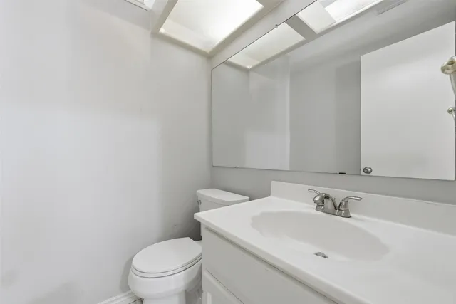 $2,100 | 926 Comstock Springs Drive, Katy, TX 77450