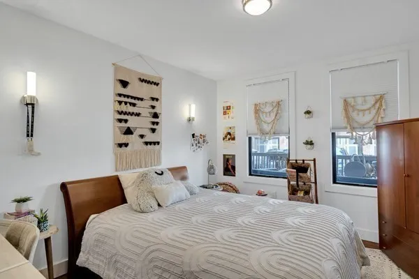 $2,399,000 | 157 Babcock Street, Unit 1, Brookline, MA 02446