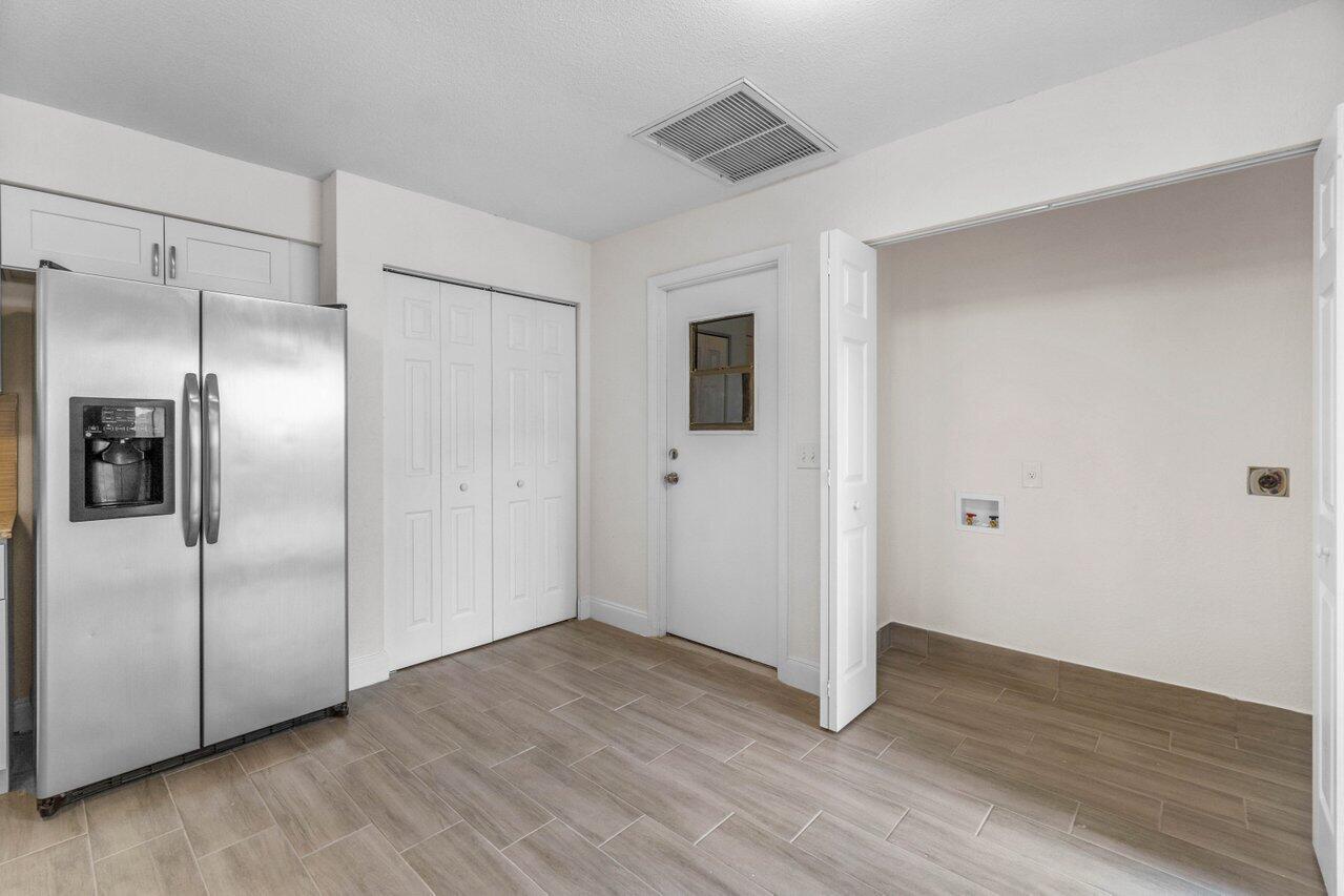 009-2030ColonialRoad-B6-FortPierce-FL-34