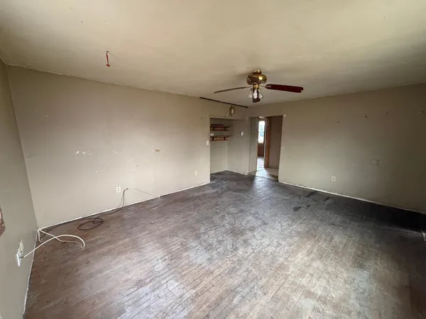 $45,000 | 516 West Minnesota Avenue, Mahnomen, MN 56557