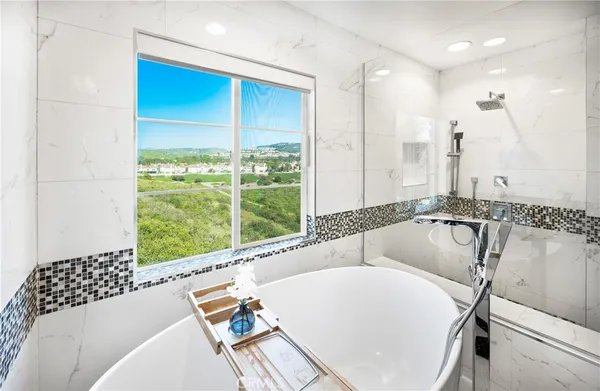 $2,995,000 | 4 Chandon, Newport Coast, CA 92657