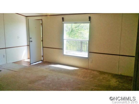 204 Creek Circle Road Fairview, NC 28730 - Photo 5 of 16 Gallery Image 5