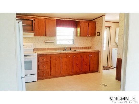 204 Creek Circle Road Fairview, NC 28730 - Photo 6 of 16 Gallery Image 6