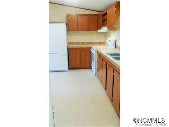 204 Creek Circle Road Fairview, NC 28730 - Photo 7 of 16 Gallery Image 7