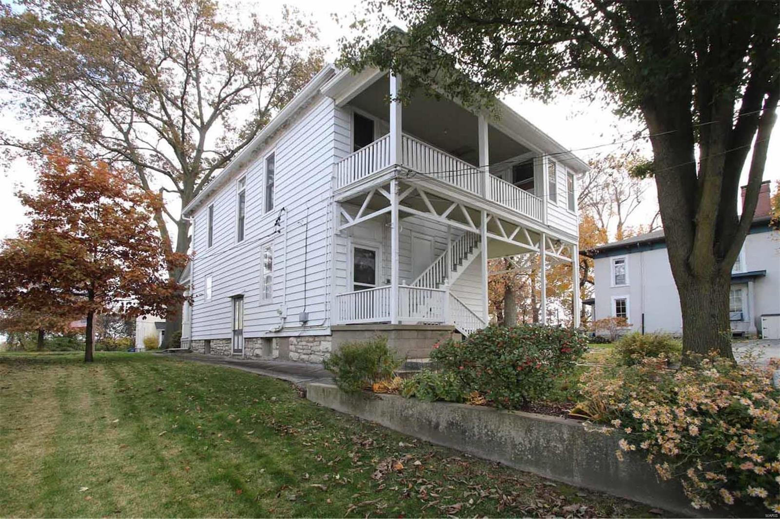1110 State Street Alton, IL 62002 - Photo 5 of 24 Gallery Image 5