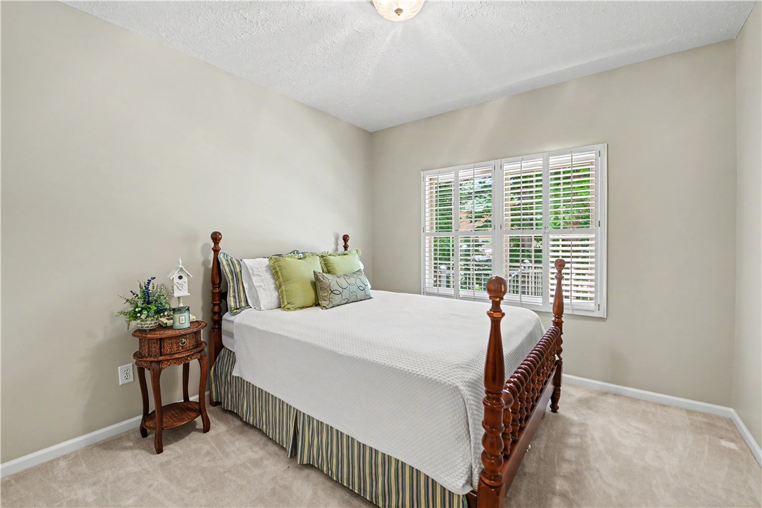 209 Berwick Court Seneca, SC 29672 - Photo 27 of 50