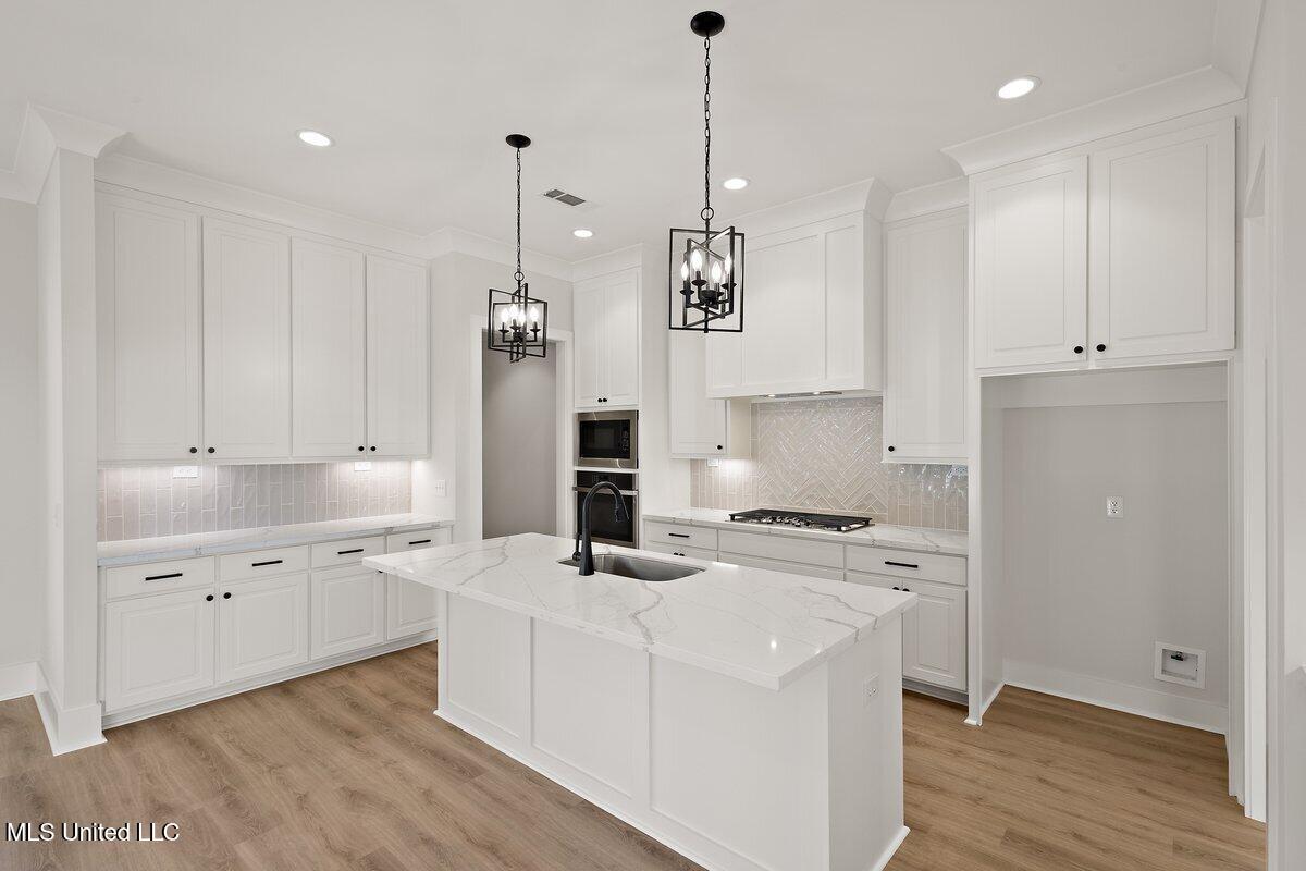 523 Portner Way Canton, MS 39046 - Photo 5 of 38 HTP_9907