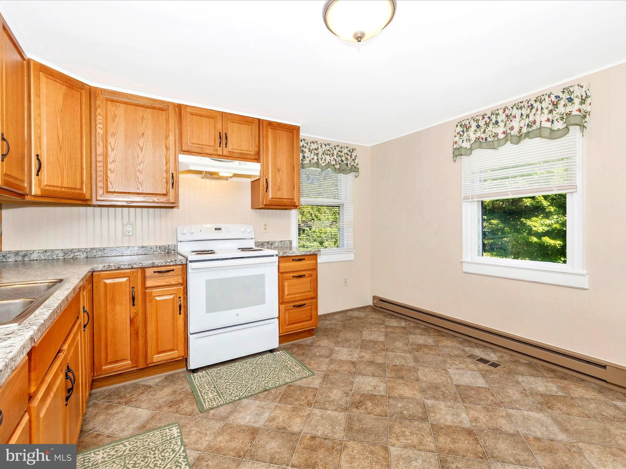 10317 Putman Road Frederick, MD 21702 - Photo 33 of 44 2nd Kitchen