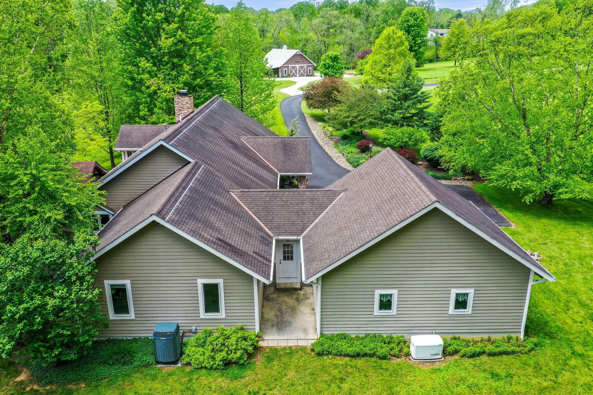 3040 West Point Road Southeast Lancaster, OH 43130 - Photo 105 of 129 105-web-or-mls-DJI_0323