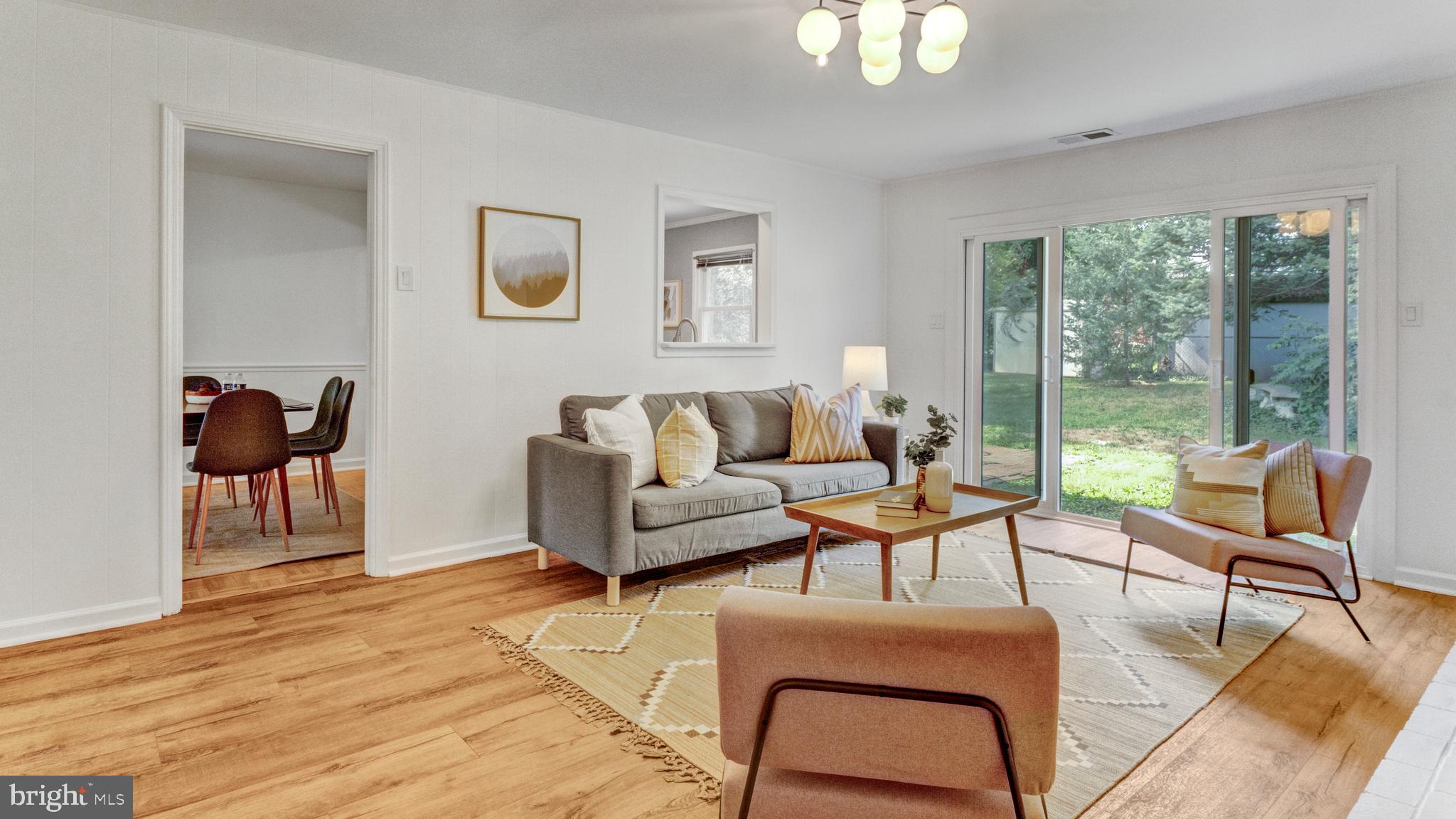 4014 Lees Corner Road Chantilly, VA 20151 - Photo 4 of 29 Family Room view2