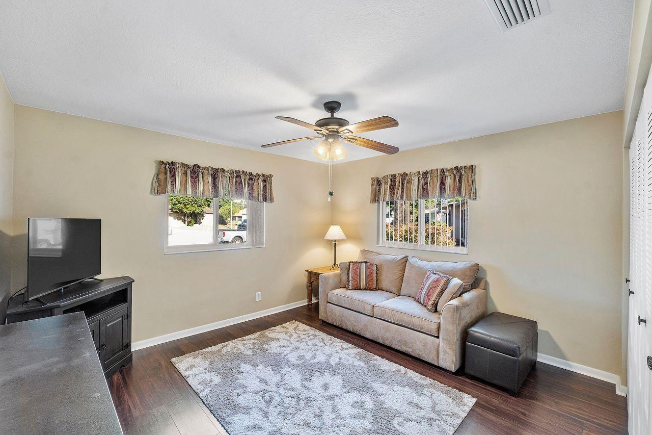14554 Springside Lane Delray Beach, FL 33484 - Photo 14 of 33 Guest Room