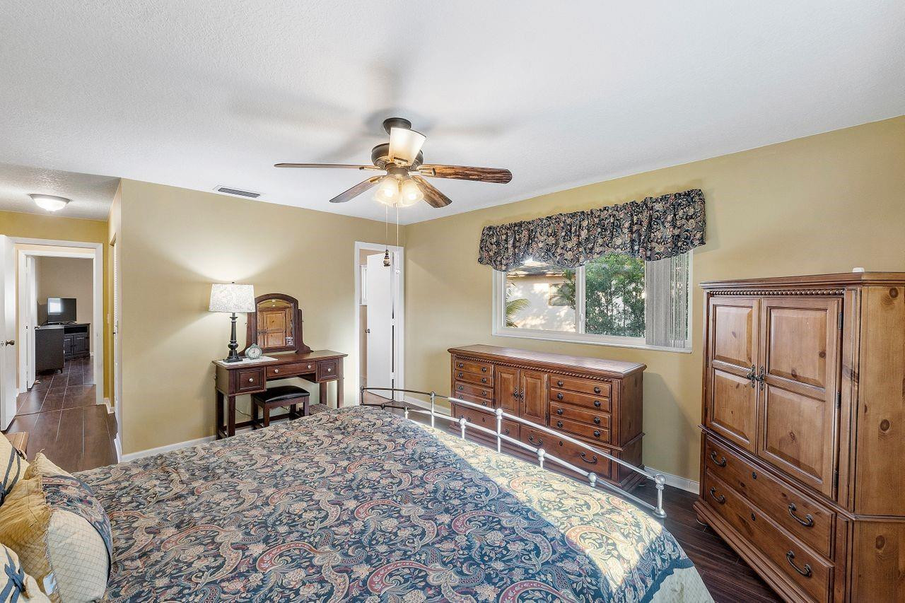 14554 Springside Lane Delray Beach, FL 33484 - Photo 17 of 33 Main Bedroom